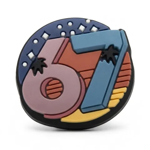Jibbitz badge rond 67 rétro : 6 rose et 7 bleu sur ciel bleu nuit étoilé, touches orange