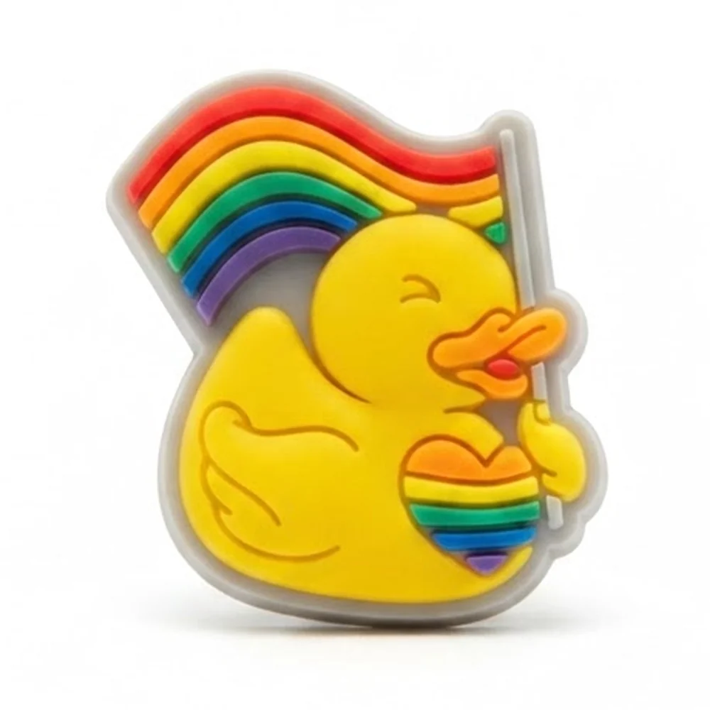 Jibbitz canard jaune tenant un drapeau arc-en-ciel, petit cœur coloré, version fluo