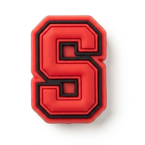 Jibbitz lettre S rouge style varsity avec double contour blanc et noir