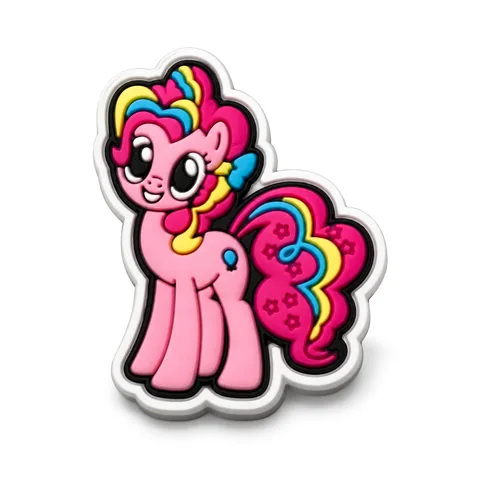 Jibbitz Pinkie Pie debout, pelage rose et crinière bouclée rose, jaune et bleue